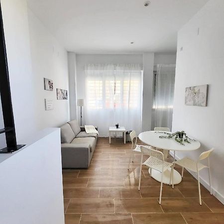 Ferienwohnung Bonito Piso A 300 M De Metro Garcia Noblejas Madrid Exterior foto