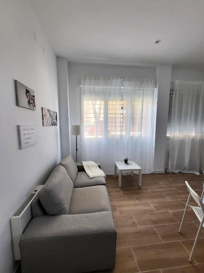Ferienwohnung Bonito Piso A 300 M De Metro Garcia Noblejas Madrid Exterior foto