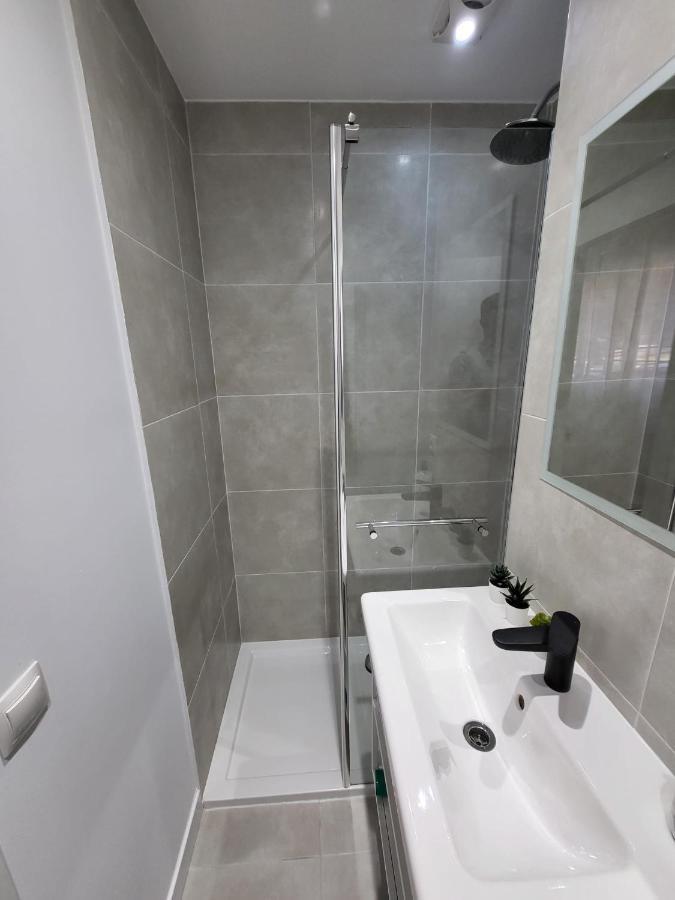 Ferienwohnung Bonito Piso A 300 M De Metro Garcia Noblejas Madrid Exterior foto
