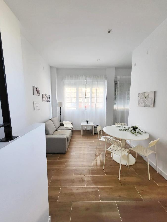 Ferienwohnung Bonito Piso A 300 M De Metro Garcia Noblejas Madrid Exterior foto